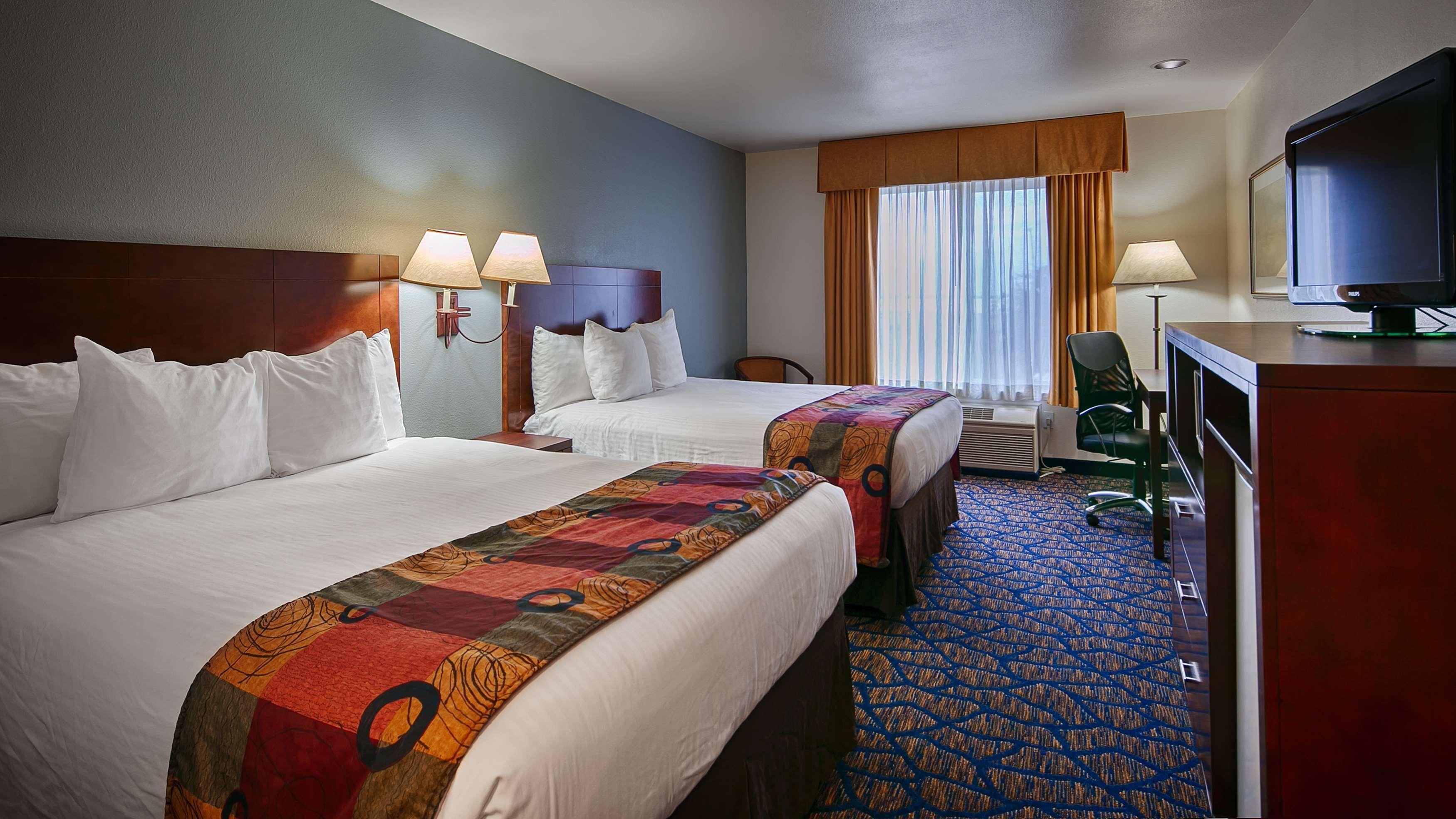 Best Western Plus Villa Del Lago Inn Patterson Luaran gambar