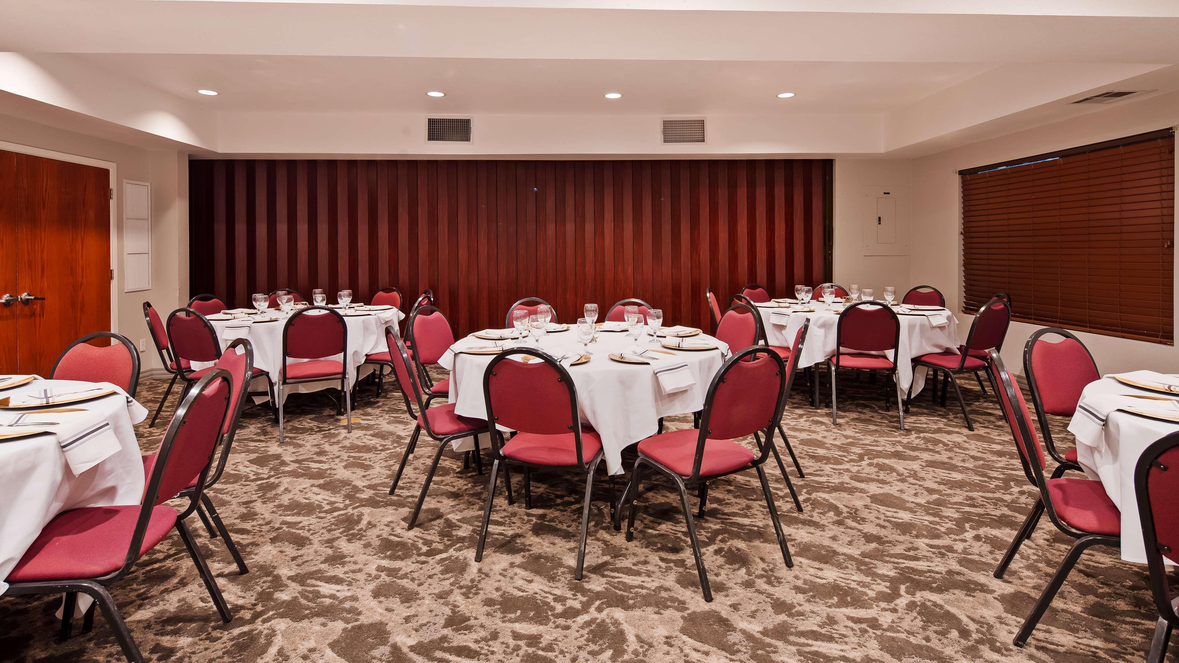 Best Western Plus Villa Del Lago Inn Patterson Luaran gambar