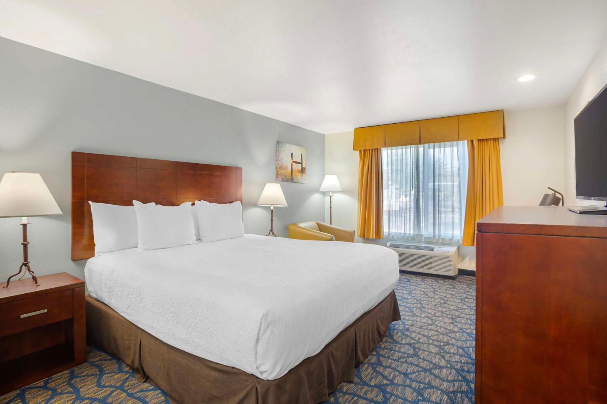 Best Western Plus Villa Del Lago Inn Patterson Luaran gambar