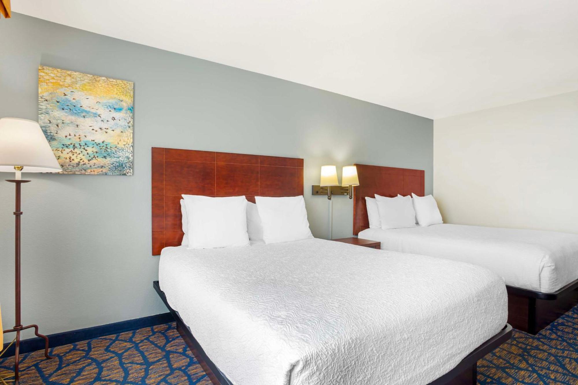 Best Western Plus Villa Del Lago Inn Patterson Luaran gambar