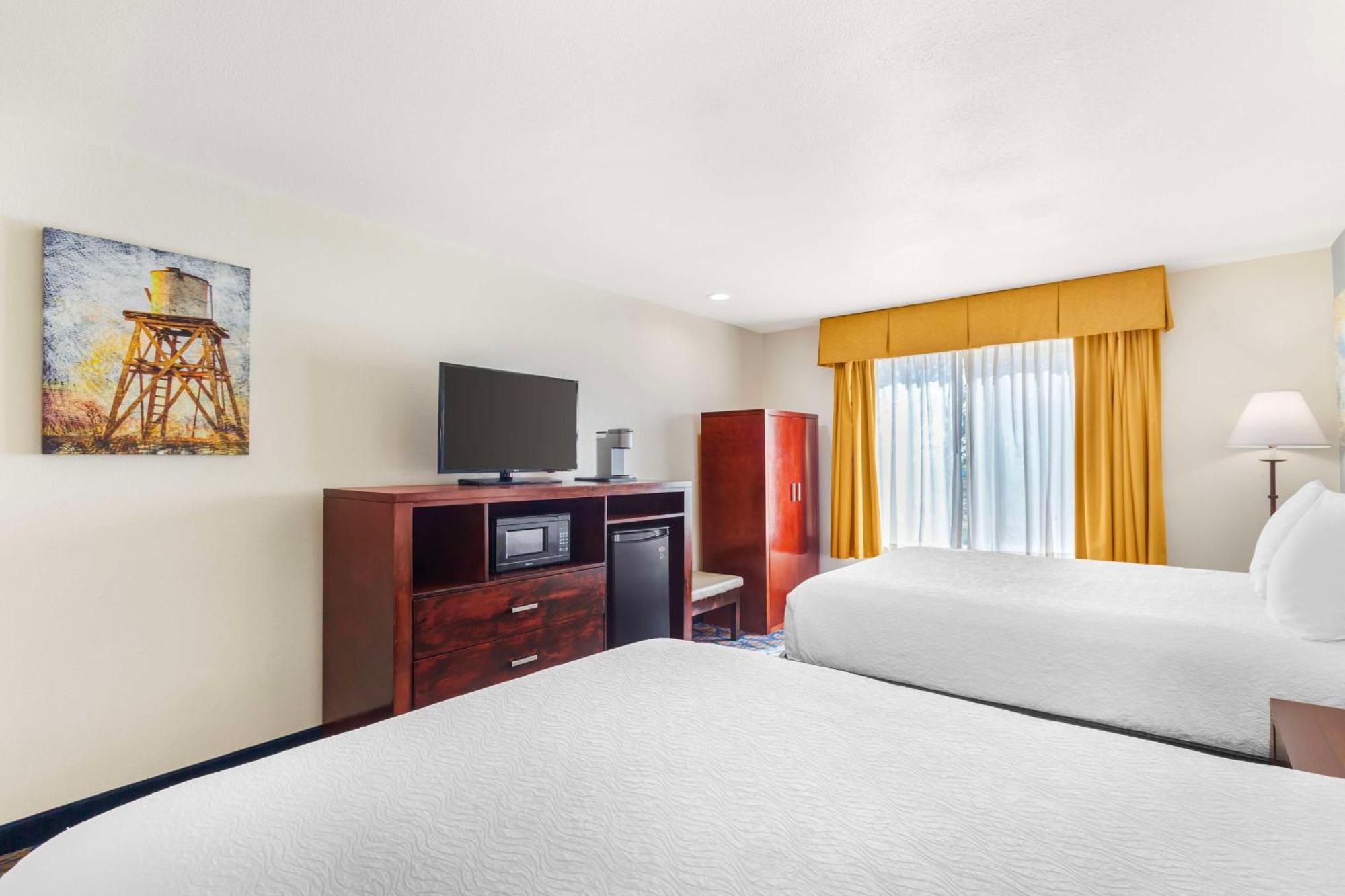 Best Western Plus Villa Del Lago Inn Patterson Luaran gambar