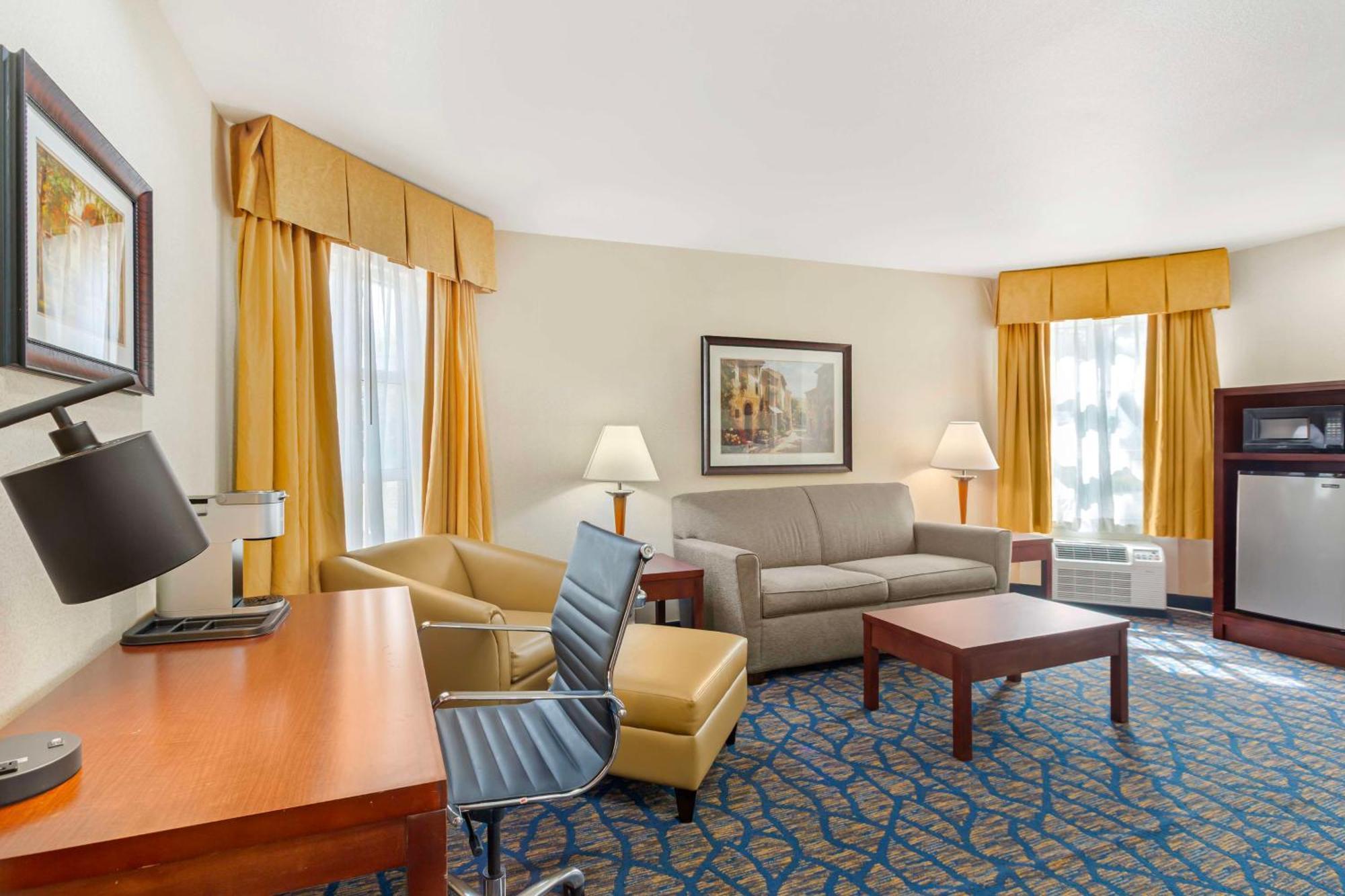 Best Western Plus Villa Del Lago Inn Patterson Luaran gambar
